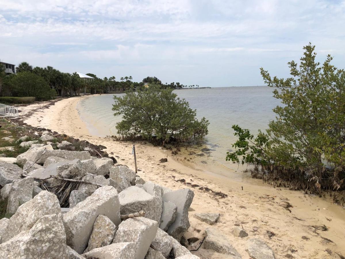 Beachfront House Pine Island, Tampa, Orlando Villa Weeki Wachee Esterno foto